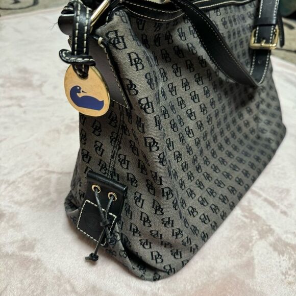 Dooney & Bourke Jacquard signature large bag - Picture 11 of 16